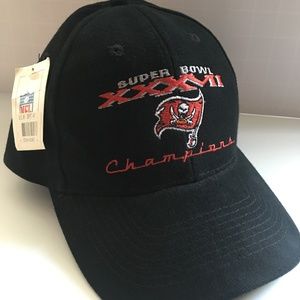 Super Bowl XXXVII Buccaneers Black Hat: New